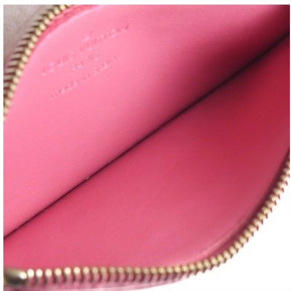 Auth. Louis Vuitton Vernis Key Pouch/Coin Purse - Picture 6 of 8